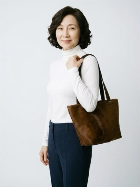 Genuine goat hide A line medium tote bag